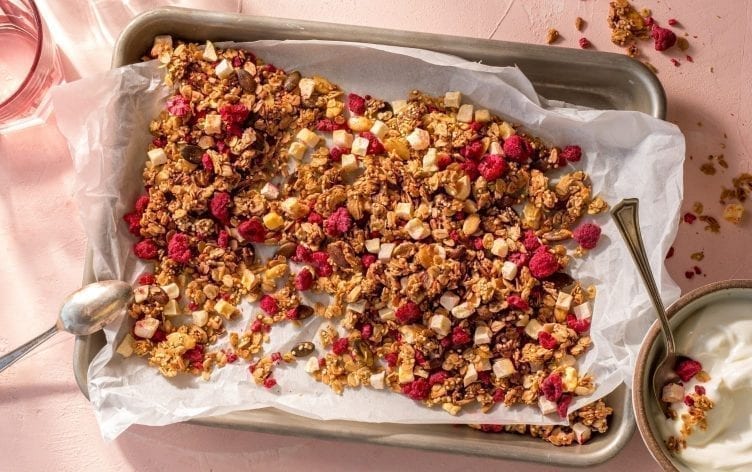 Quinoa-Oat Granola With Fruit and Seeds